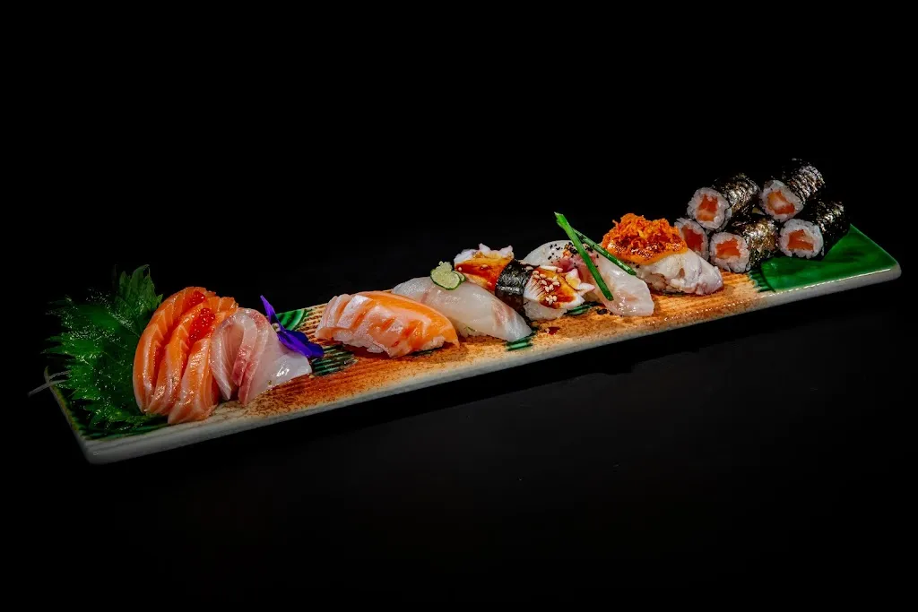 Kujira Restaurant_Segrate_slider_image_2