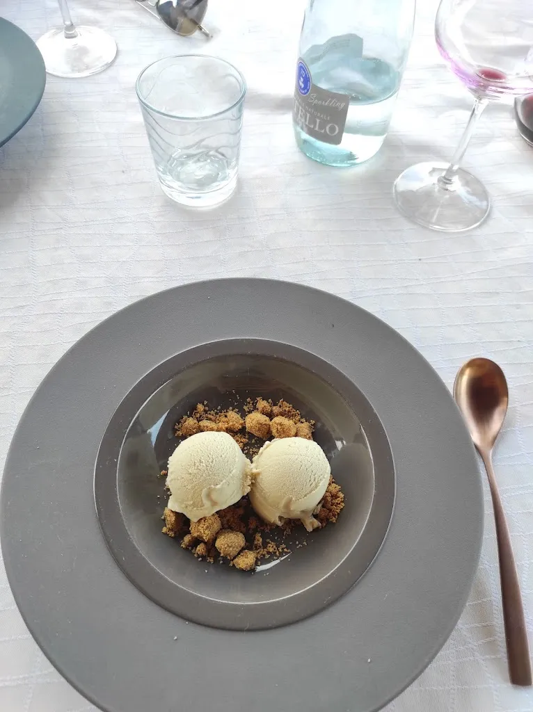 L'Aquila Solitaria_Serle_slider_image_3