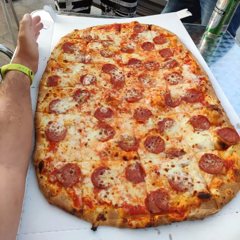 Pizzeria 100 Gusti_Sermide_slider_image_2