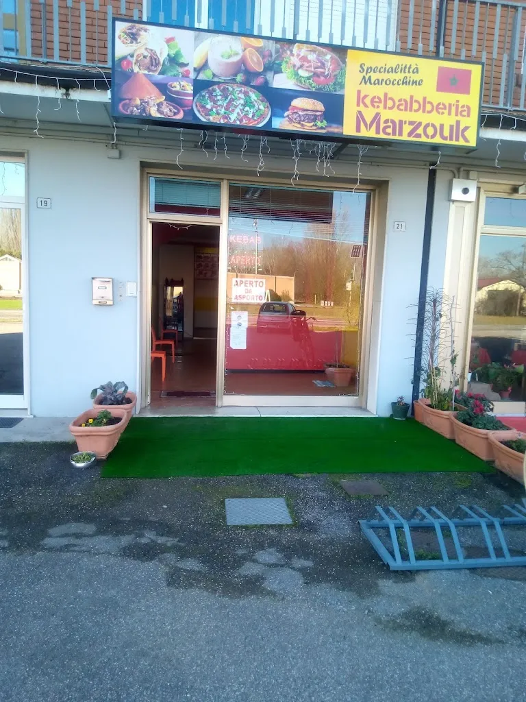 Kebab Marzouk_Sermide_slider_image_1