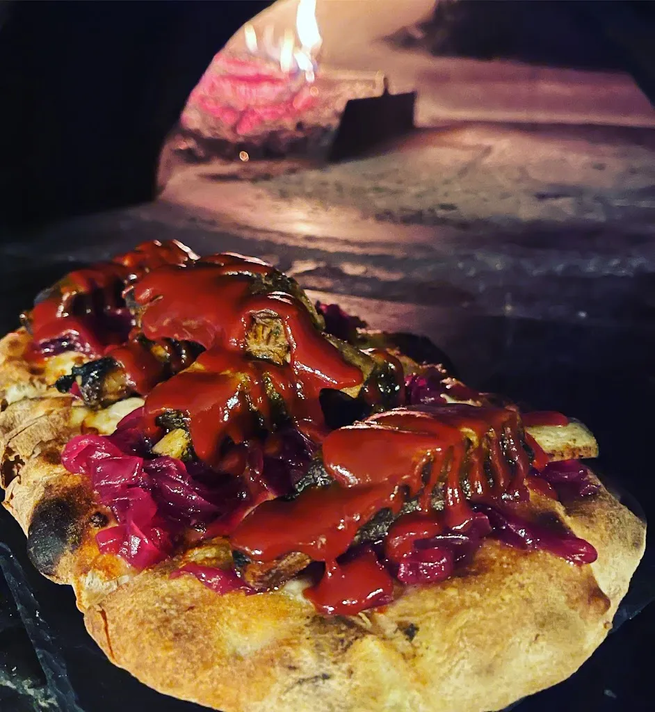 Old Pub Pizzeria Albachiara_Sermide_slider_image_2