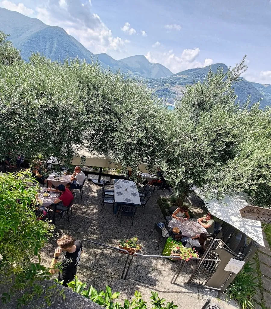 Lisa Kleinhuis_Ristorante Pizzeria La Torre_Siviano_review