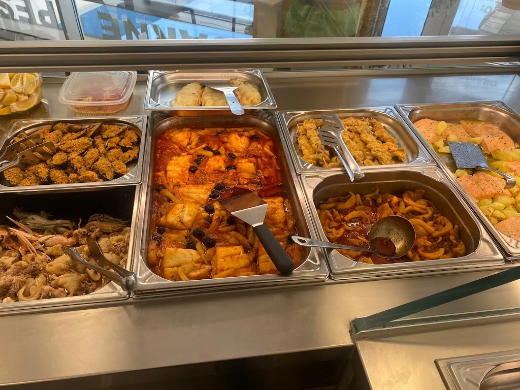 Tavola Calda self restaurant Il Tratturo_Cappelle sul Tavo_slider_image_2