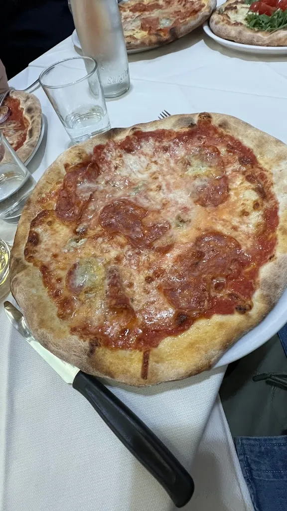 Pizzeria Bella Napoli_Settimo Milanese_slider_image_2