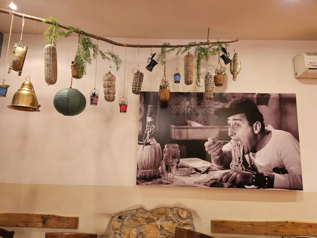 Mojca Indihar Štemberger_Trattoria dal Moro_Soave_review