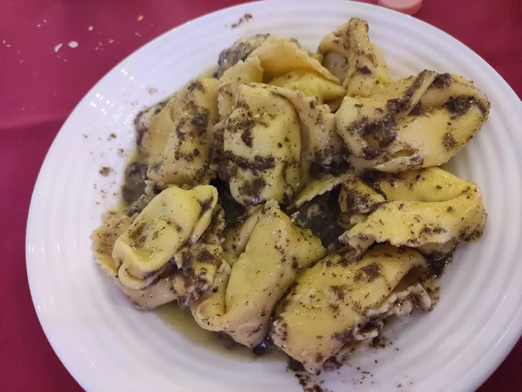 Serena C_La Bottega del Vino_Soave_review