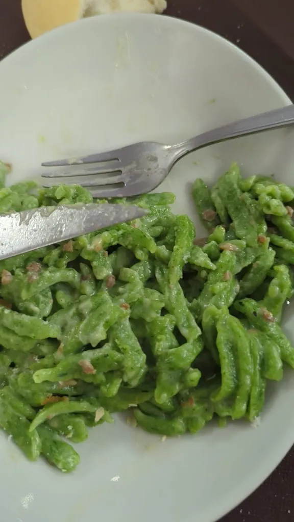 François Mettling_Renata Bar-Trattoria-Pizzeria_Soave_review