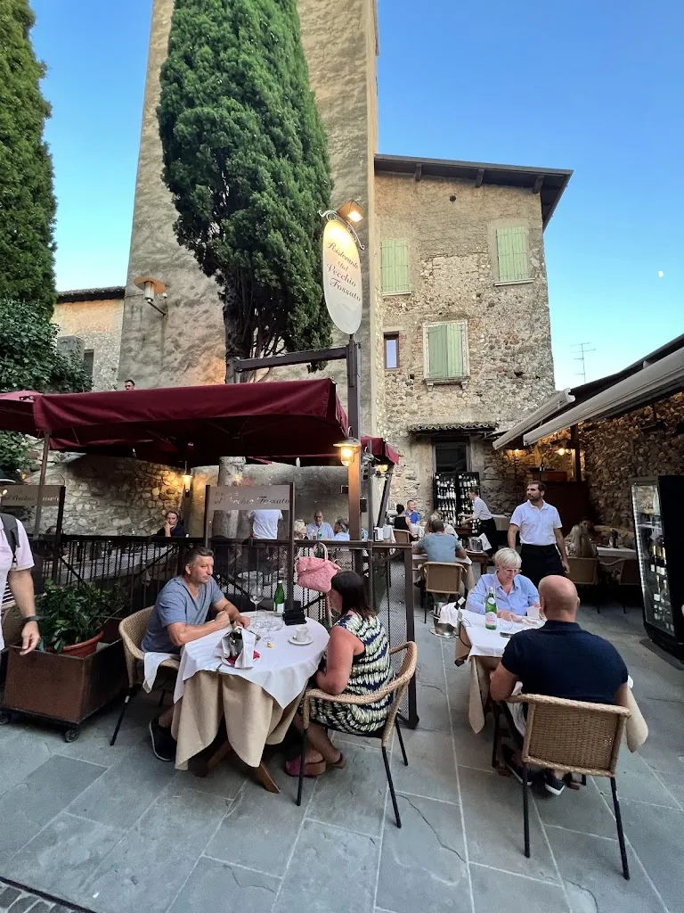 Osteria del Vecchio Fossato_Sirmione_slider_image_1