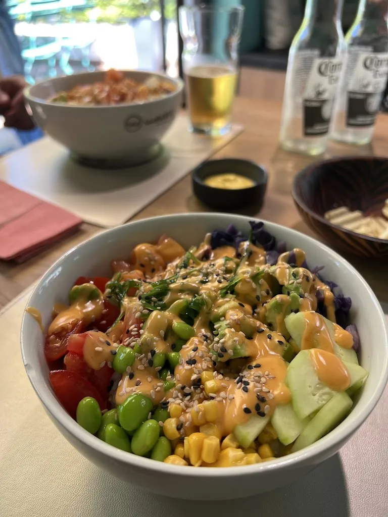 Natália Marchi_Waikiki Pokè Hawaiian Food - Sirmione_Sirmione_review