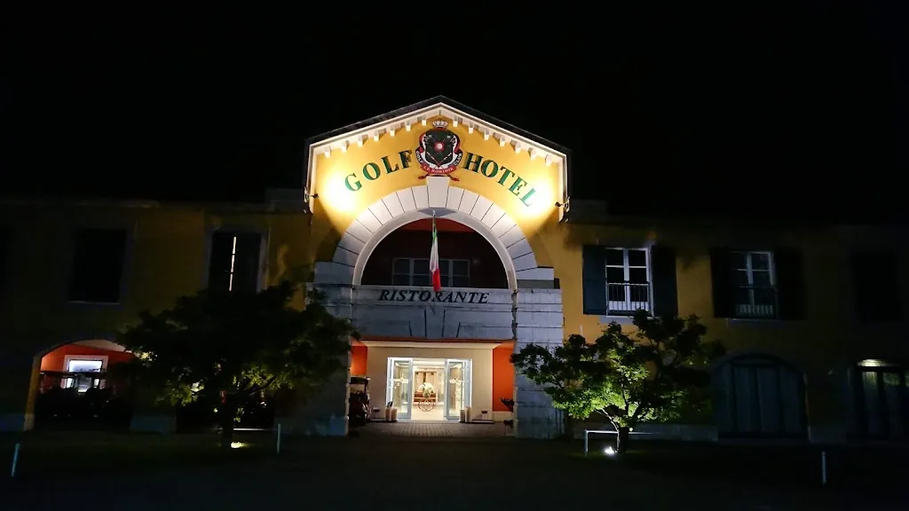 Le Robinie • Club House restaurant in Solbiate Olona