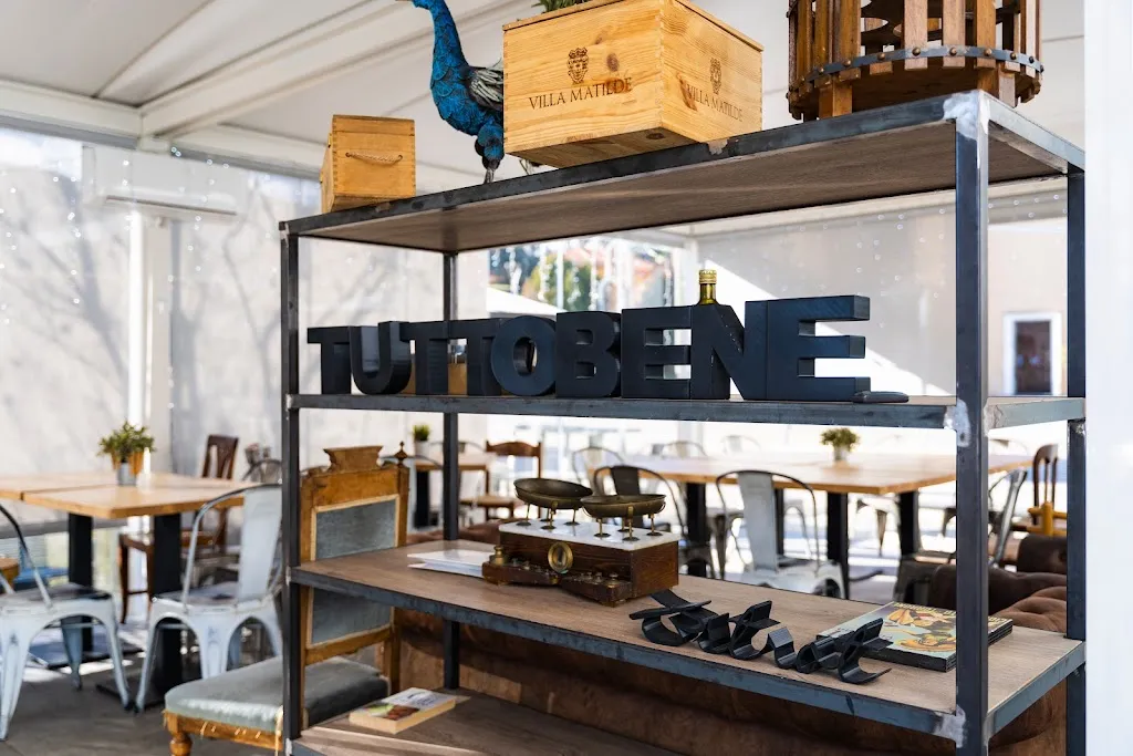 TuttoBene Bistrot restaurant in Solbiate