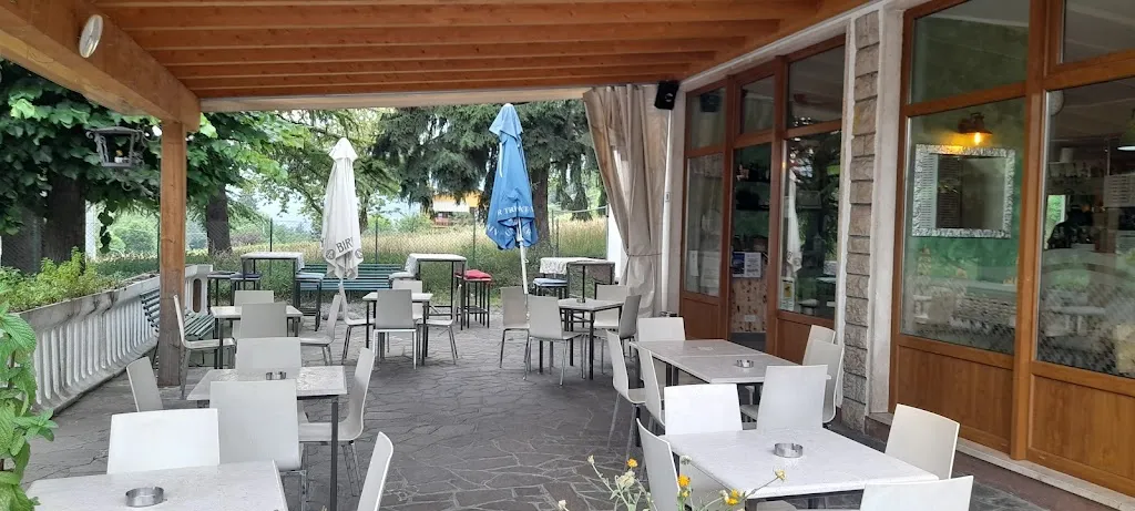 Pizzeria L'Alternativa birreria restaurant in Solto Collina