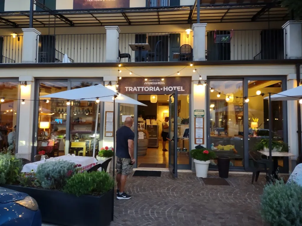 Emilio Ferrer_Avanguardia Trattoria/Hotel_Solferino_review