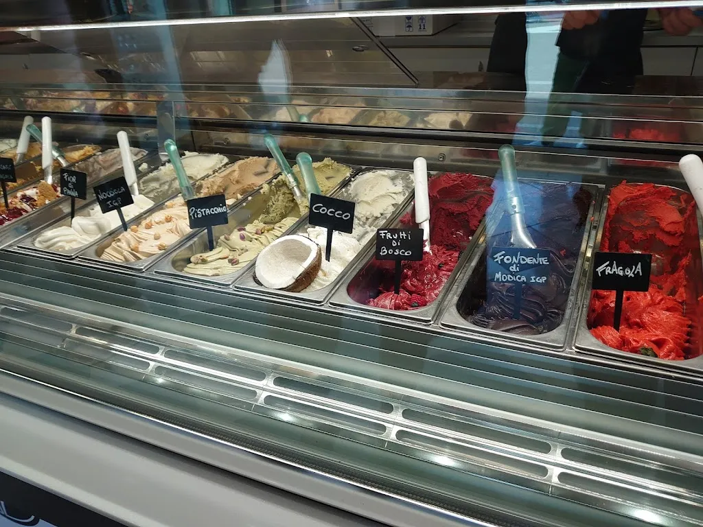 Andrei Acsinia_Gelatomania Somaglia_Somaglia_review