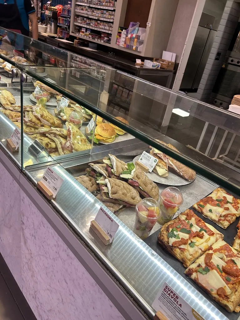 pat barroero_Autogrill Somaglia Ovest_Somaglia_review