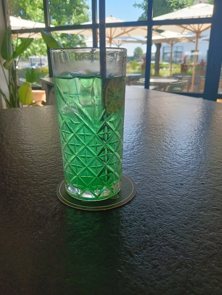 Mario Massoletti_Dé Corner Bar_Soncino_review