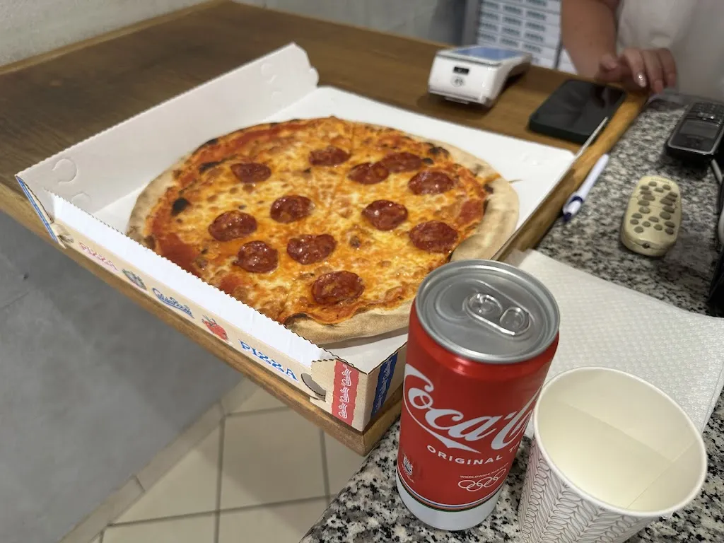 wilkin garcia_Pizzeria Grotta Azzurra_Soncino_review