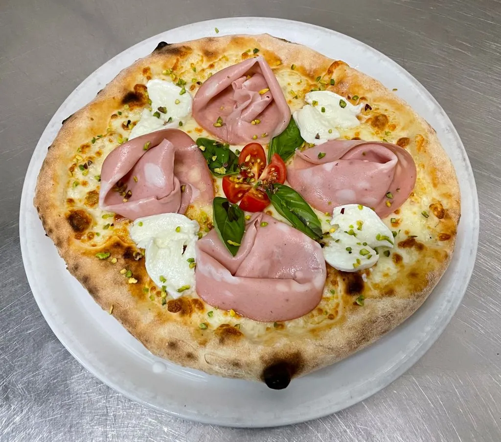 Jolly Pizzeria_Sordio_slider_image_3