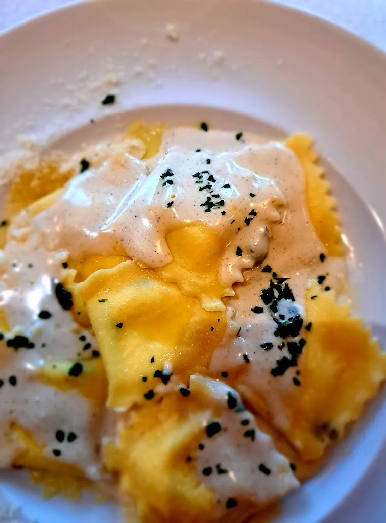 Muk Amiri_Agriturismo Binda_Sormano_review