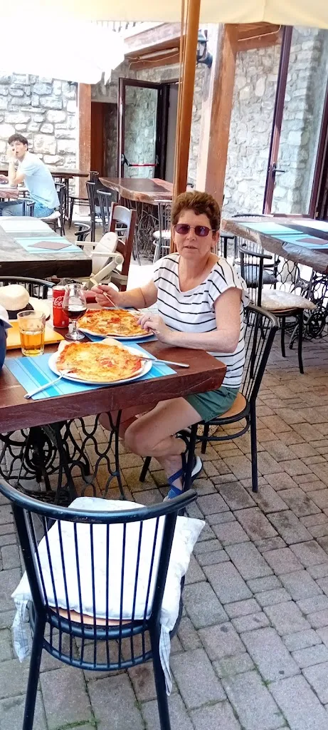 Richard Felton_Ristorante Pizzeria Don Vito_Sormano_review