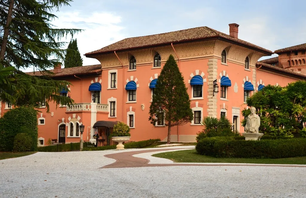 Castello di Spessa restaurant in Spessa