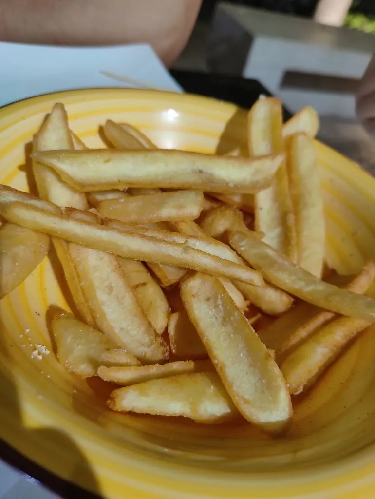 Menu_33 Giri Gourmand Burgers_Campi Salentina_image_3