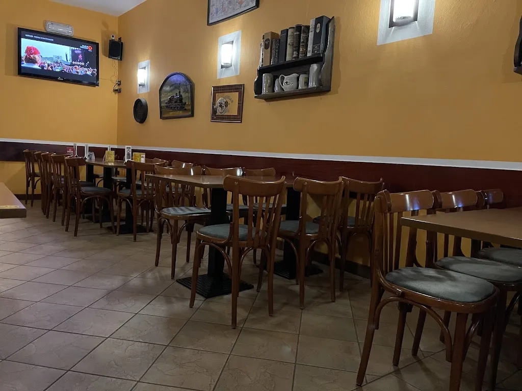 Dario Gargioni_Top Secret Pub_Spineda_review