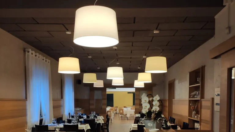 Prima Luce Bar&Restaurant🌅😍 restaurant in Sovico