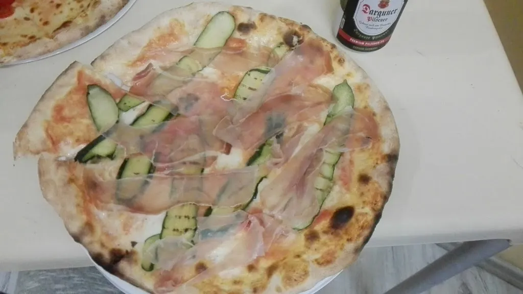 Menü_Pizzeria Regina Sovico_Sovico_Bild_4