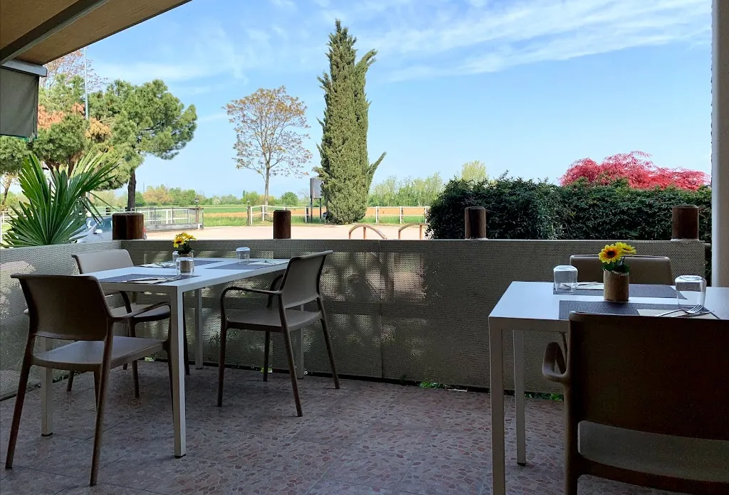 Trattoria Al Maneggio restaurant in Spirano