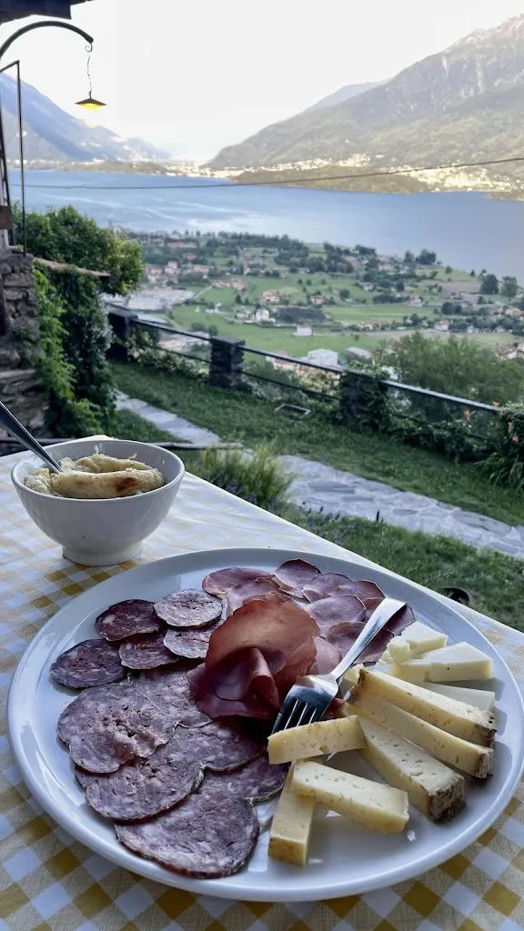 Crotto delle Camelie_Stazzona_slider_image_3