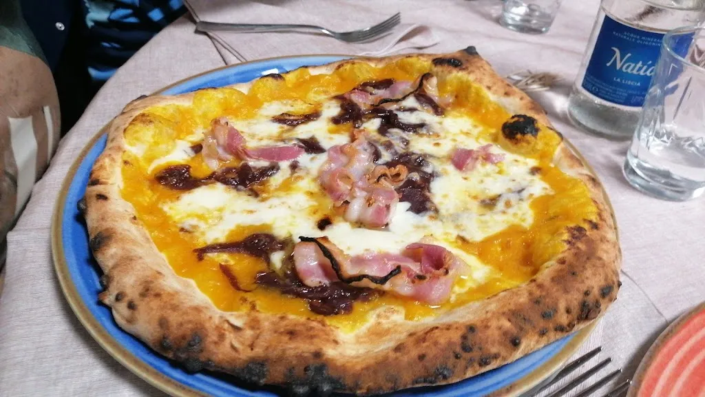 Domenico Castaldo_Vecchia Guardia_Spino d'Adda_review