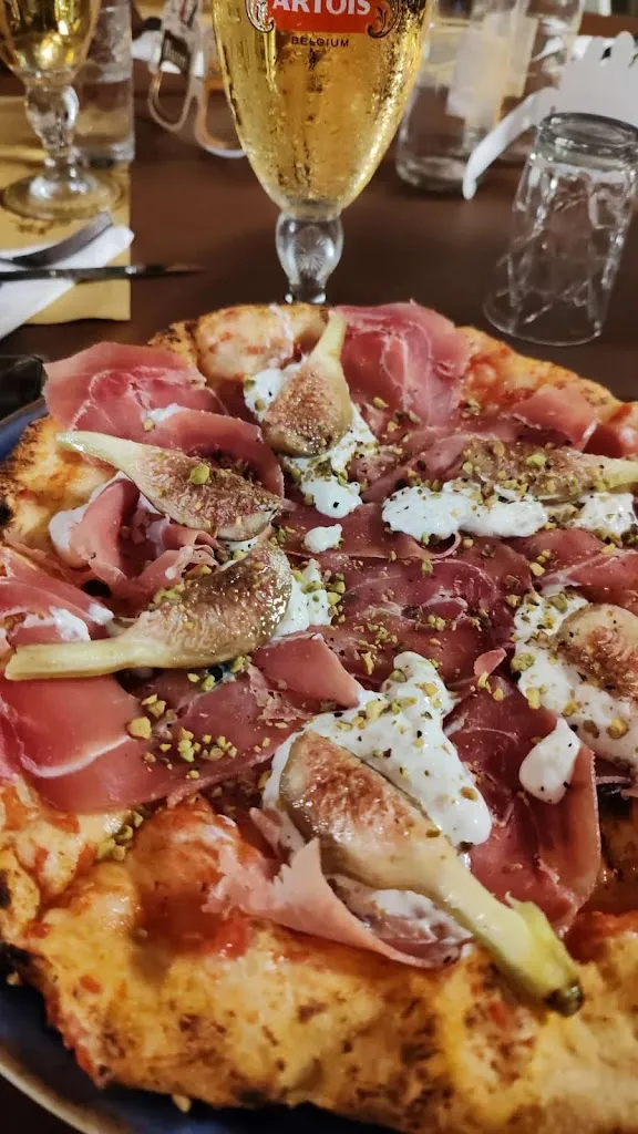 Deborah Volpe_Vecchia Guardia_Spino d'Adda_review