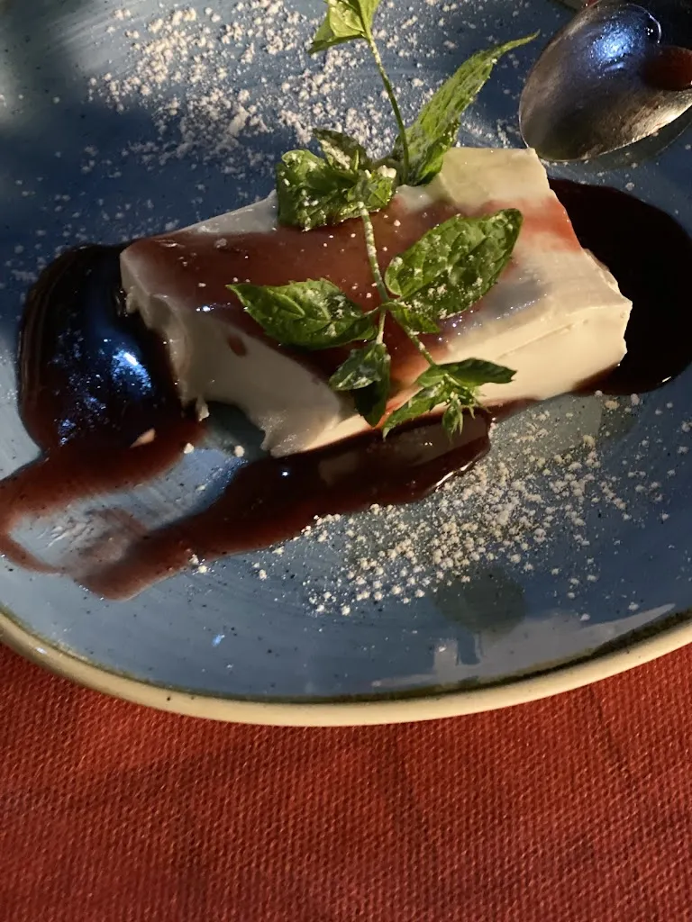 Adrian Pupeza_Genio 1961_Stezzano_review