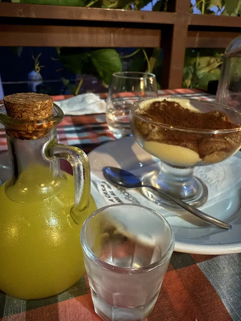 Cinthia Reyes_Bar Trattoria Bellavista_Sueglio_review