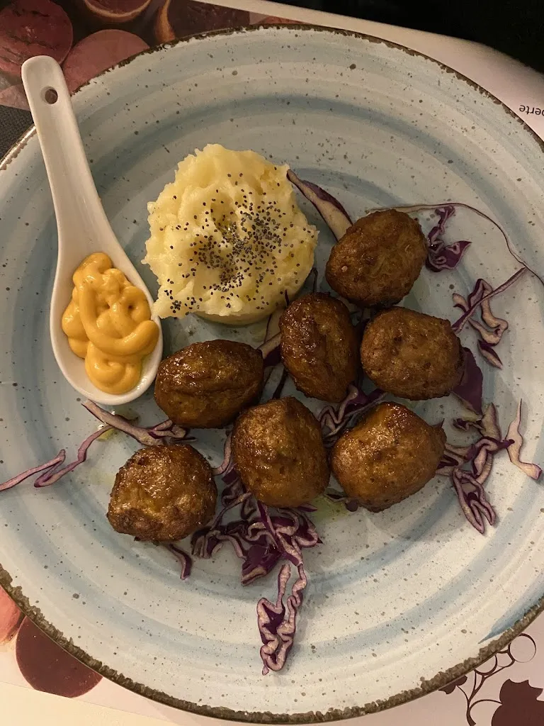 beatrice maestri_Enoteca IN VIGNA PER TE_Sulbiate_review