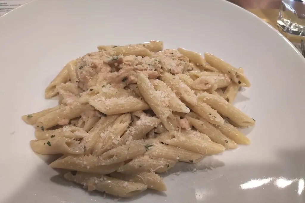 Trattoria La Rivierasca restaurant in Suisio