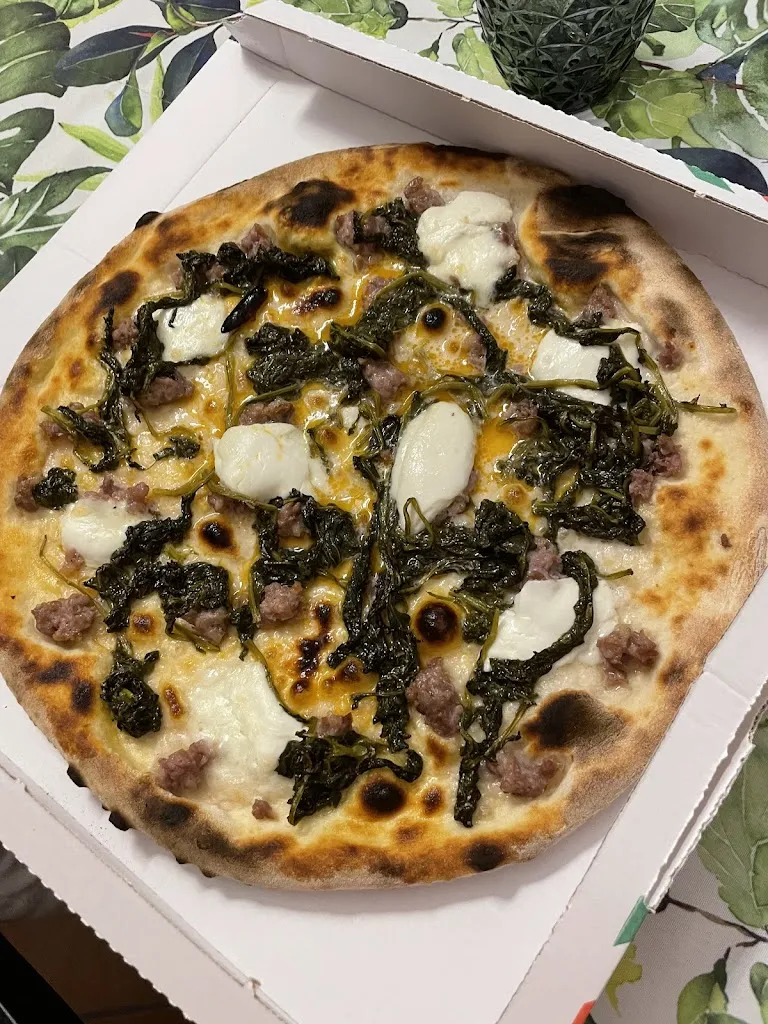 Menu_L'angolo Della Pizza DI Veli Amarildo_Suisio_image_3