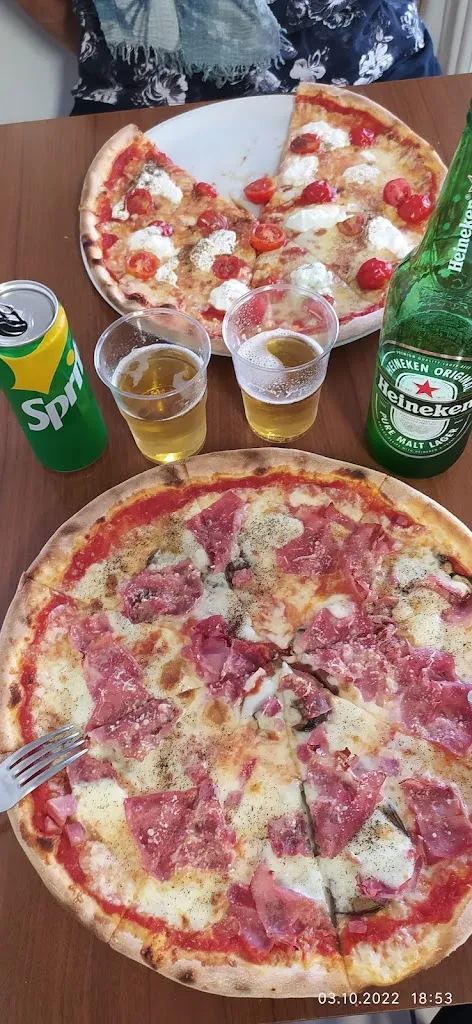 Paul von Matt_L'angolo Della Pizza DI Veli Amarildo_Suisio_review