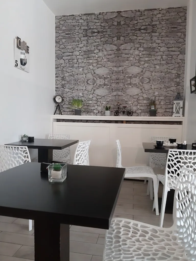 nicola meni_Il Caffè Del Sole_Suisio_review