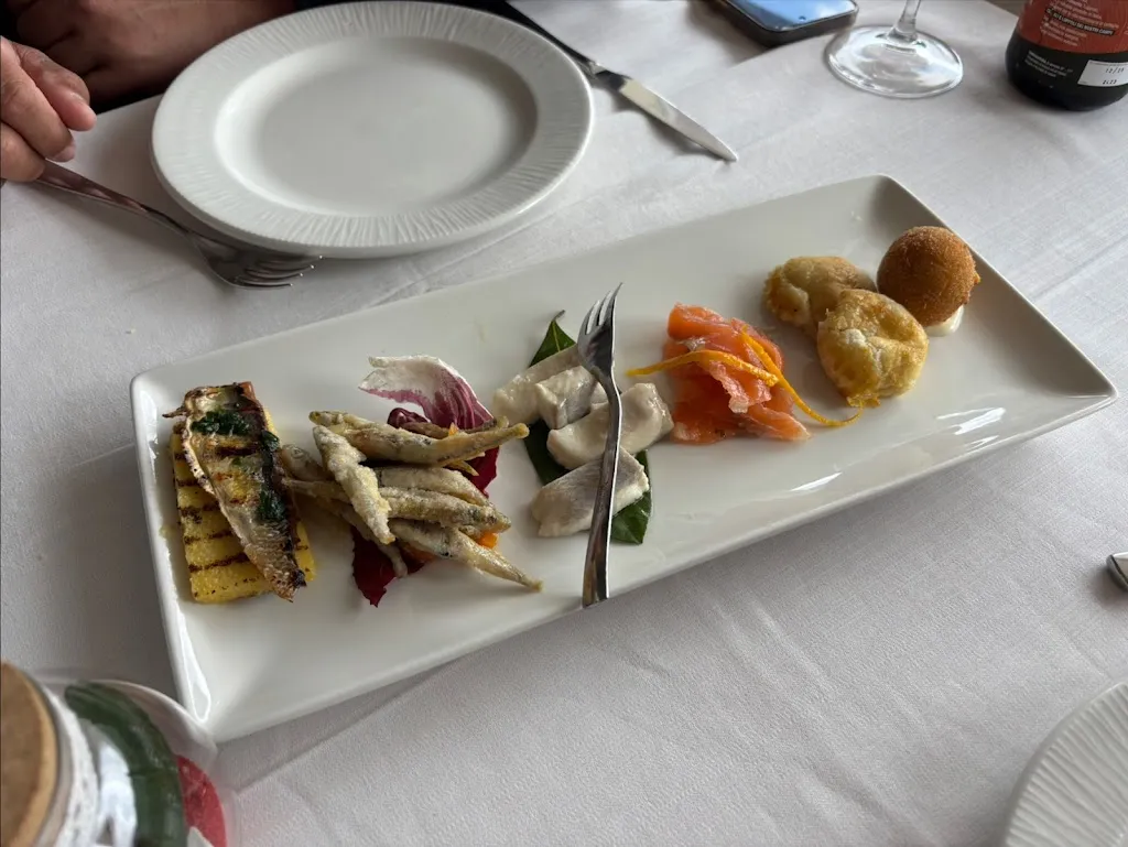 Clarissa Lok_Hostaria Milago_Sulzano_review