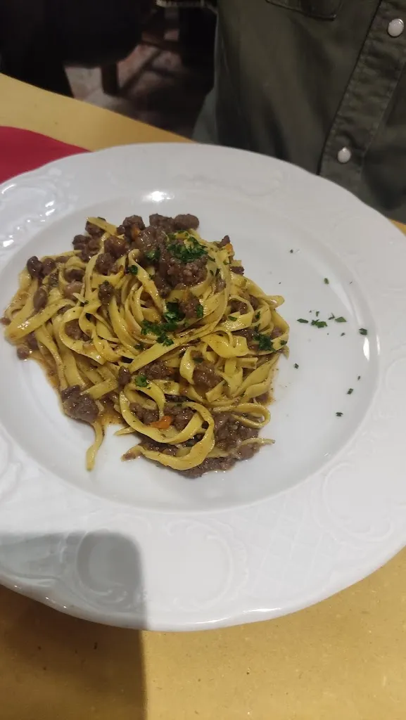 Fabio R._Vecchio Municipio_Sumirago_review