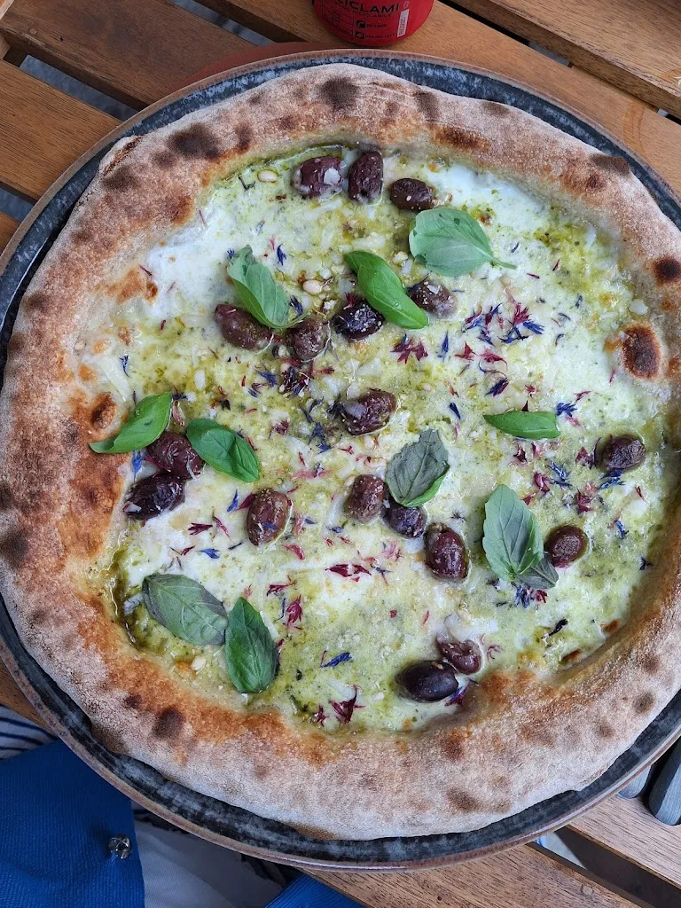 Maya_MILLI Pizzeria Gourmet_Taino_review