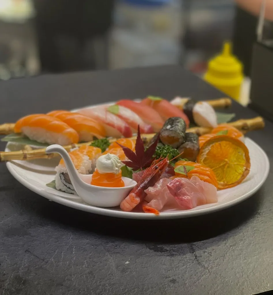 Ristorante Osaka_Talamona_slider_image_3