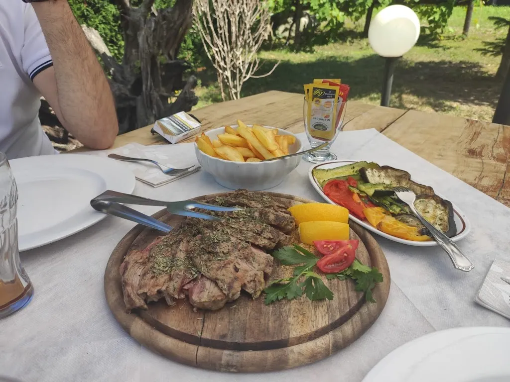 Ristorante Pizzeria Da Agostino_Talamona_slider_image_2