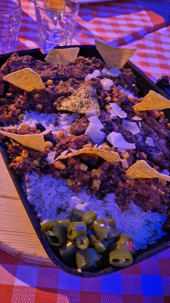 El Paso Steakhouse Pizzeria_Talamona_slider_image_2