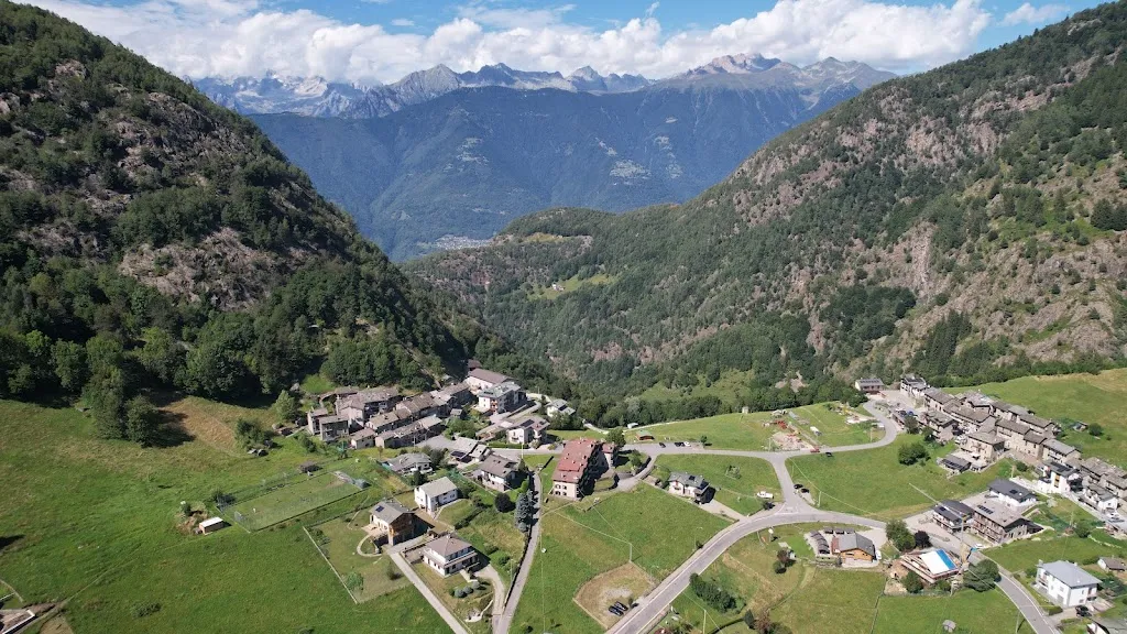 Negative_Highlander ristoro_Tartano_review