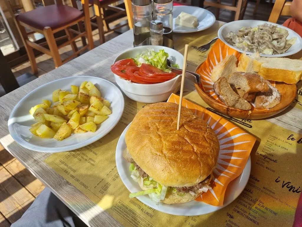 Raf Loyens_Highlander ristoro_Tartano_review