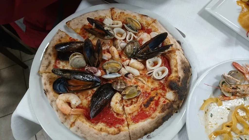 Patricia Ma_Ristorante pizzeria lo scoglio_Tavazzano_review