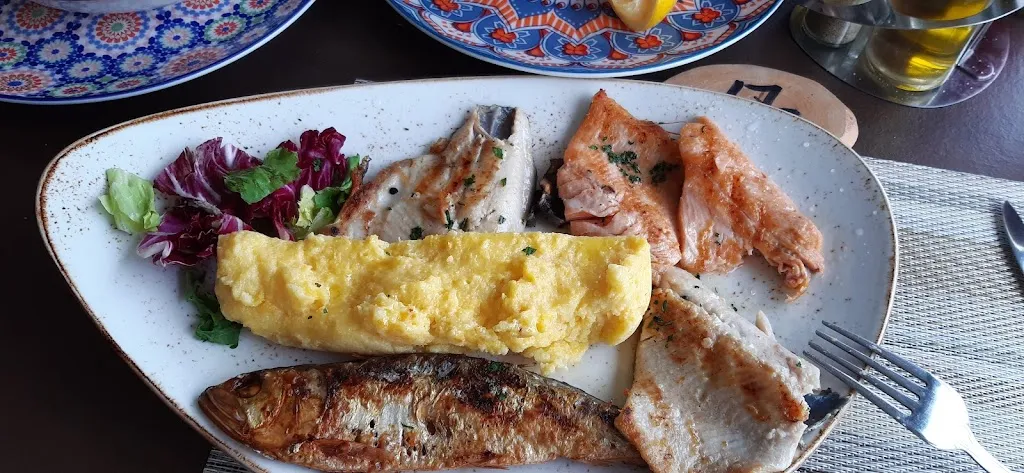 Τιτιτσα Κοντζανακη_La Sirena_Tavernola Bergamasca_review